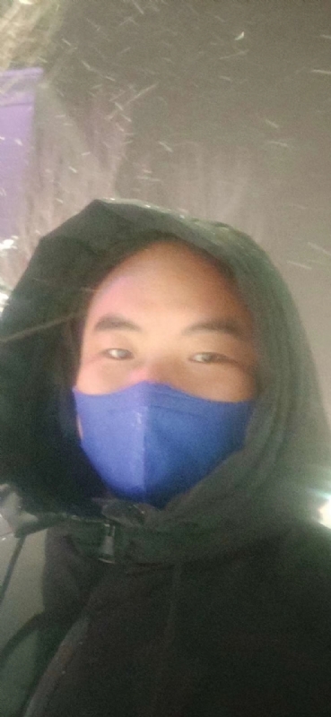 海子的第一张照片--通化中老年相亲网